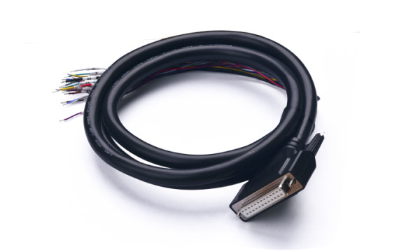 D-SUB连接线：DB25 母 对 开端 沾锡 L=1500MM