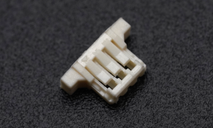Wire to board housing 0.8mm ,3Circuits ,PA46