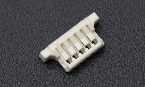 Wire to board housing 0.8mm ,5Circuits ,PA46