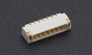 Wafer 0.80mm ,7Circuits ,90° Angle(SMT) ,Gold ,LCP