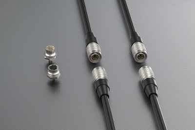 The TXGA APF circular connector features a push-pull operation, allowing for easy and quick connection and disconnection.